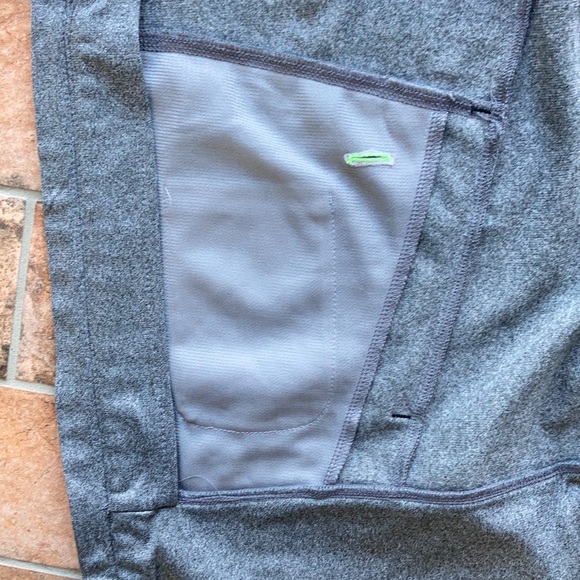 Reebok Boston Bruins zip up hoodie. - Picture 6 of 7